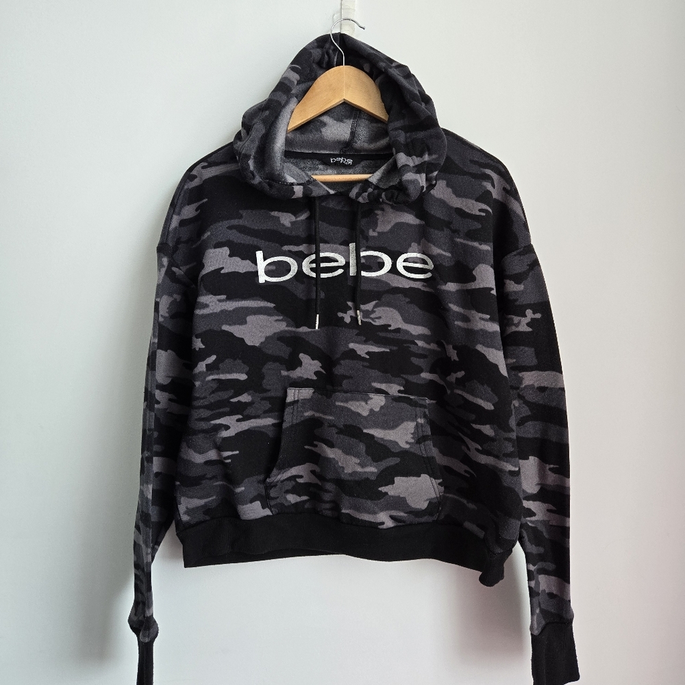 Bebe Camouflage Hoodie Sweatshirt Size XL